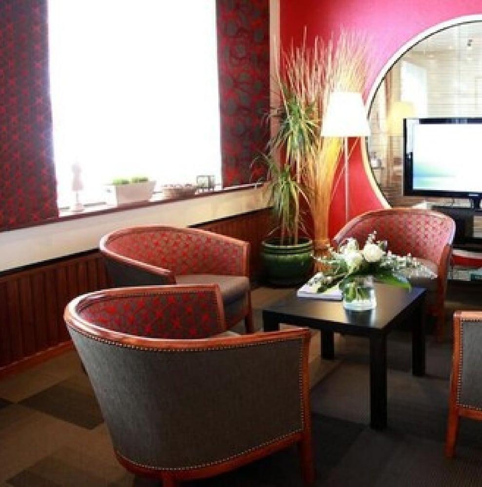 Hotel & Le Maury, The Originals Boutique